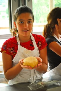 Avia making dough